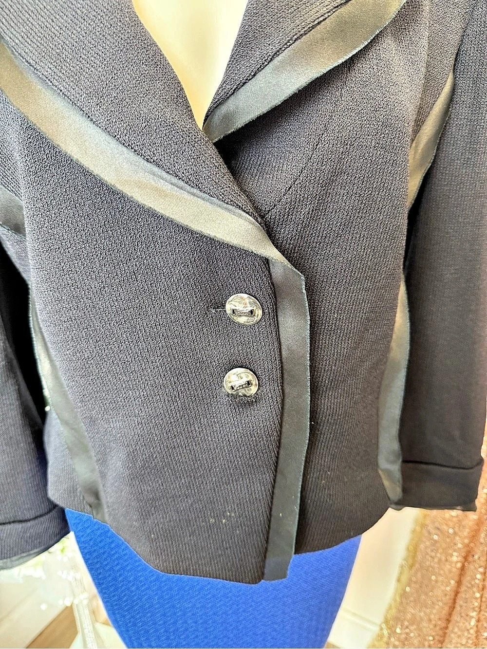 St. John Collection Black Blazer Size 10 Like New